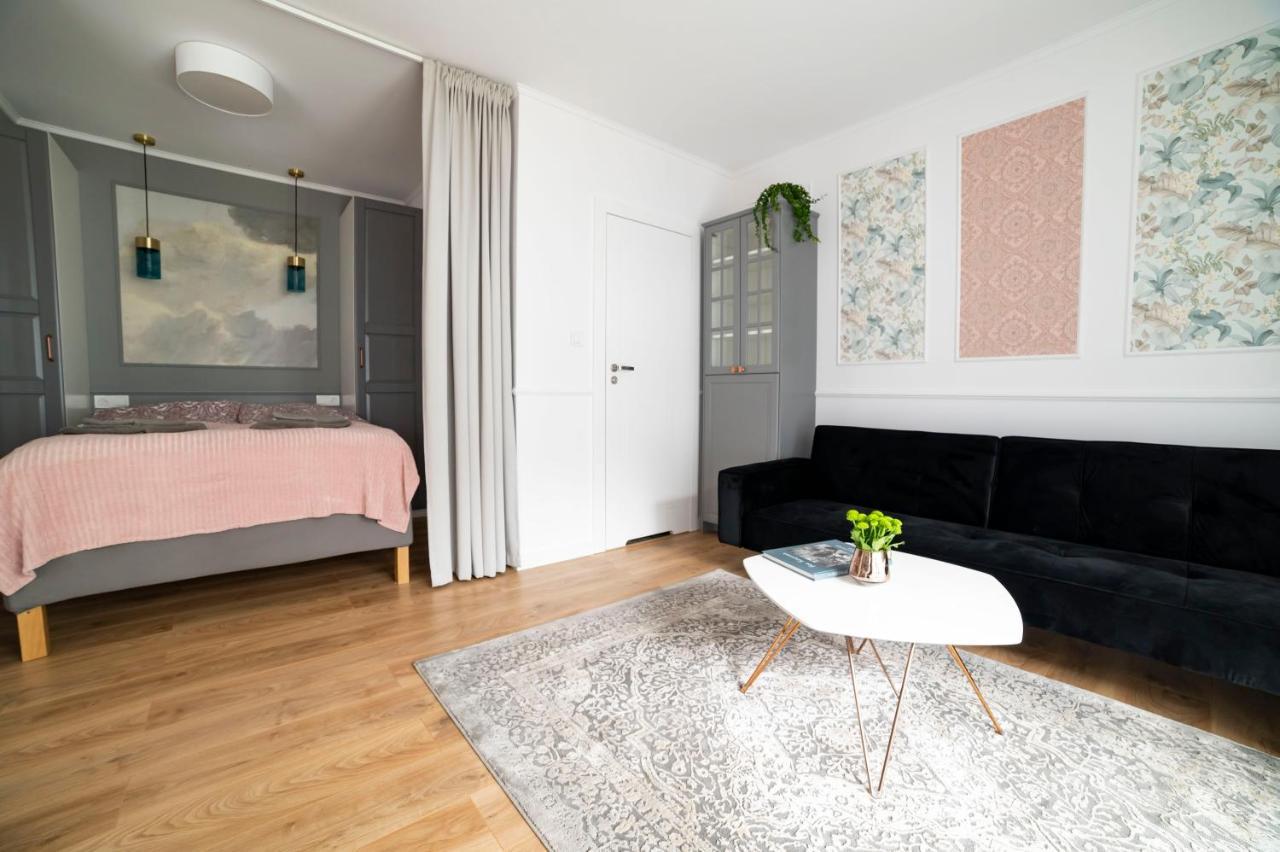 Heaven Apartment In The Old Town With Private Parking Danzig Exterior foto