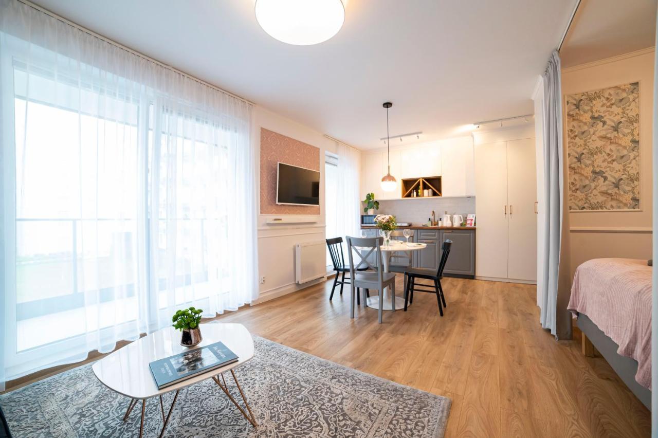 Heaven Apartment In The Old Town With Private Parking Danzig Exterior foto