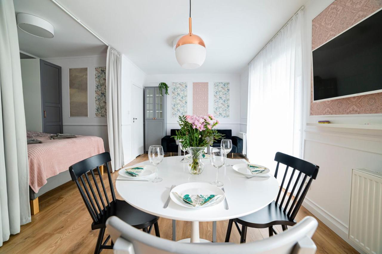 Heaven Apartment In The Old Town With Private Parking Danzig Exterior foto